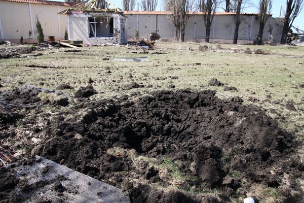 Представители ОБСЕ посетили поселок Спартак в Донецкой области