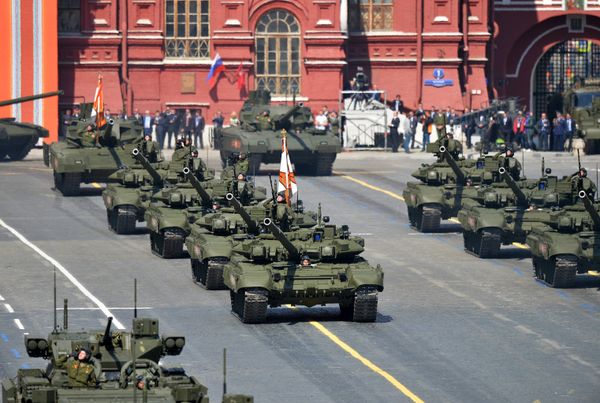 Военный парад в ознаменование 70-летия Победы в Великой Отечественной войне 1941-1945 годов