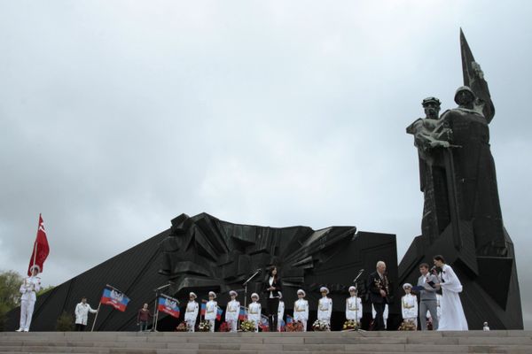 Празднование 70-летия Победы в Великой Отечественной войне 1941-1945 годов в ДНР Празднование 70-летия Победы в Великой Отечественной войне 1941-1945 годов в ДНР