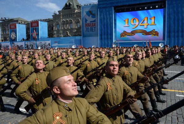 Военный парад в ознаменование 70-летия Победы в Великой Отечественной войне 1941-1945 годов