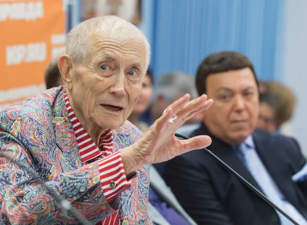 Творческая встреча поэта Е.Евтушенко и народного артиста СССР, депутата Госдумы РФ И.Кобзона Творческая встреча поэта Е.Евтушенко и народного артиста СССР, депутата Госдумы РФ И.Кобзона