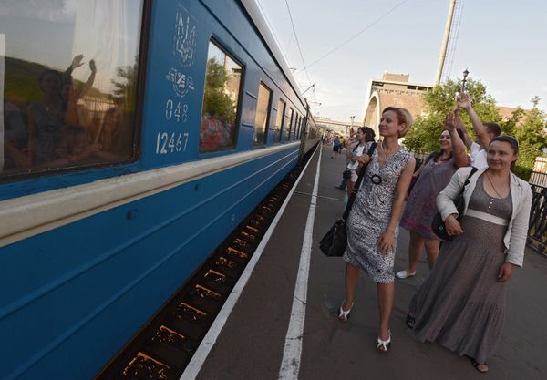 Отправка детей из детских домов Луганской области в Одессу Отправка детей из детских домов Луганской области в Одессу