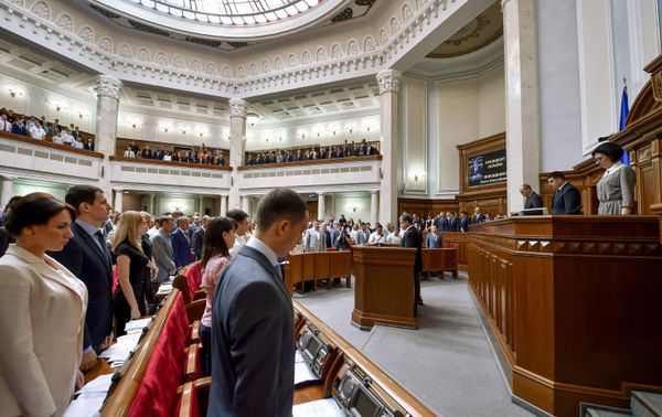 Заседание Верховной рады Украины в Киеве Заседание Верховной рады Украины в Киеве