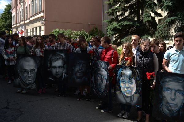 Акция памяти журналистов, погибших в ходе вооруженного конфликта на востоке Украины Акция памяти журналистов, погибших в ходе вооруженного конфликта на востоке Украины