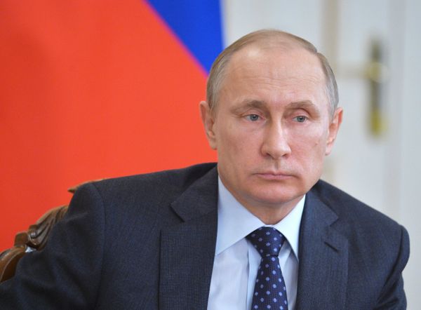 Президент РФ В.Путин встретился с интернет-предпринимателями и представителями ФРИИ