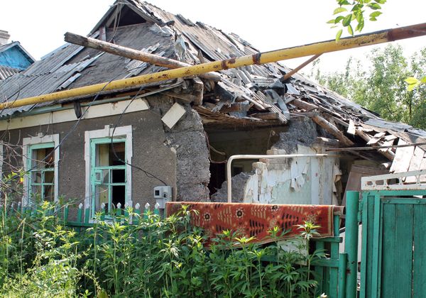 Последствия обстрела Донецка украинскими силовиками