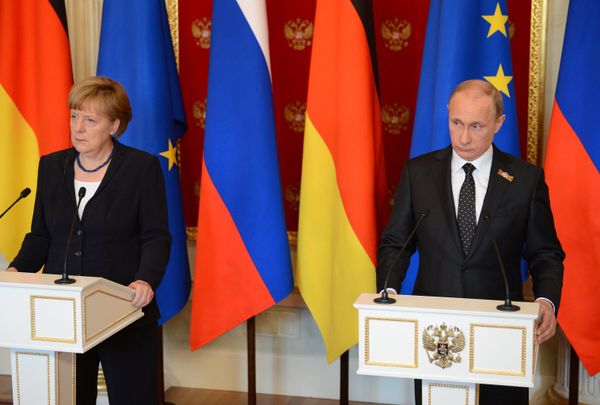 Совместная пресс-конференция президента РФ В.Путина и канцлера Германии А.Меркель