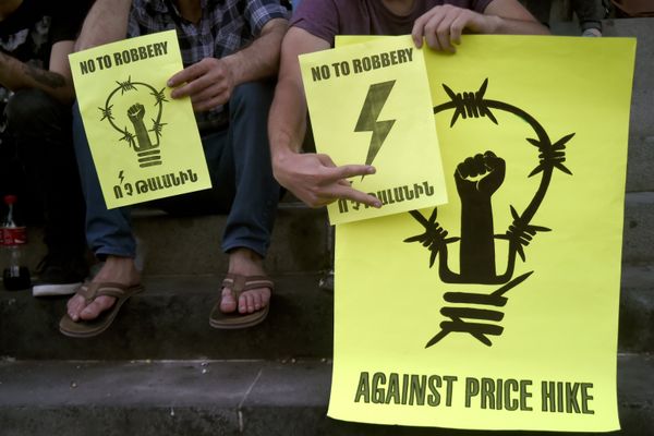 Акция протеста против повышения тарифов на электроэнергию