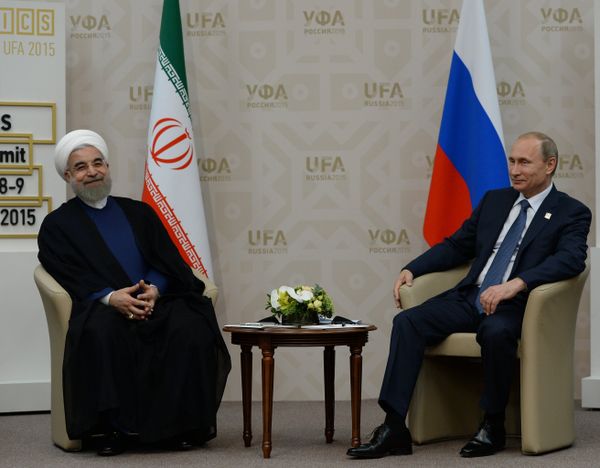 Беседа Президента Российской Федерации Владимира Путина с Президентом Ирана Хасаном Рухани Беседа Президента Российской Федерации Владимира Путина с Президентом Ирана Хасаном Рухани