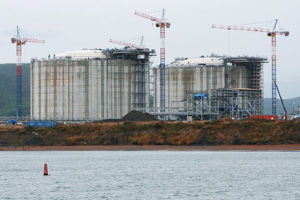 ЗАВОД ПО СЖИЖЕНИЮ ПРИРОДНОГО ГАЗА