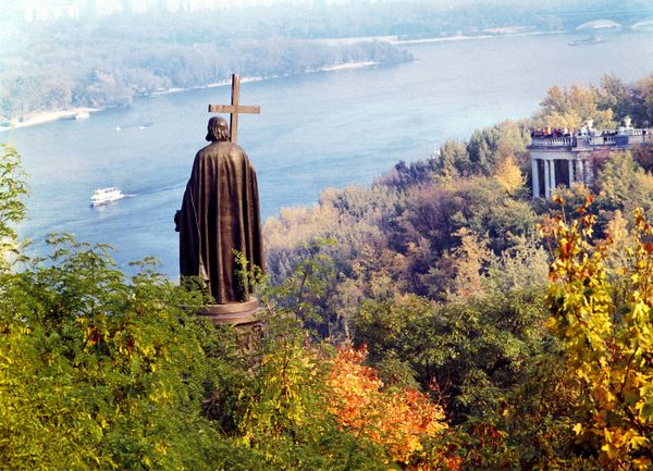 Памятник князю Владимиру в Киеве