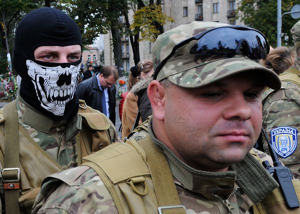 Отправка добровольческого батальона Сич в зону вооруженного конфликта