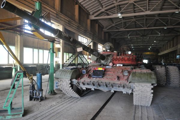 Львовский бронетанковый ремонтный завод