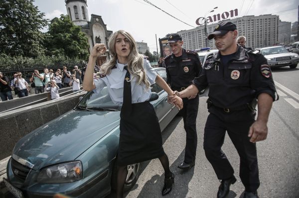 Акция в защиту ЛГБТ-сообщества