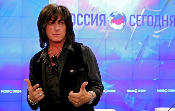 Пресс-конференция американского рок-музыканта Джо Линна Тернера