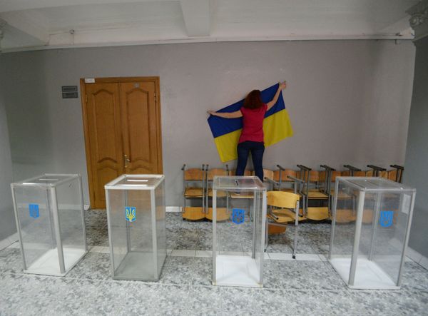 Подготовка избирательных участков к выборам президента Украины Подготовка избирательных участков к выборам президента Украины