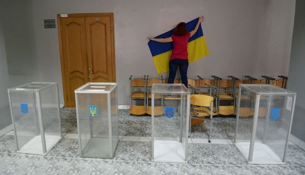 Подготовка избирательных участков к выборам президента Украины