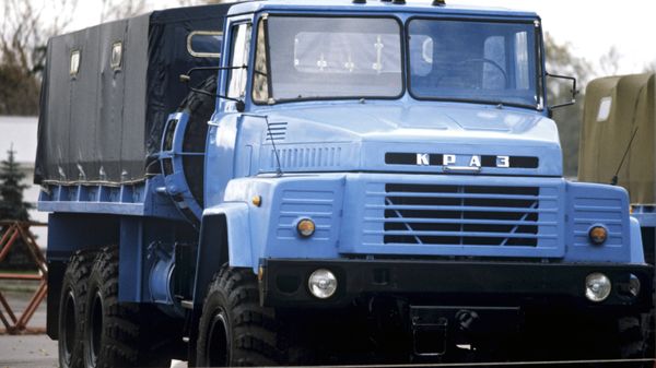 Грузовой автомобиль КрАЗ-260 на выставке автомобилей Автопром-84 на ВДНХ
