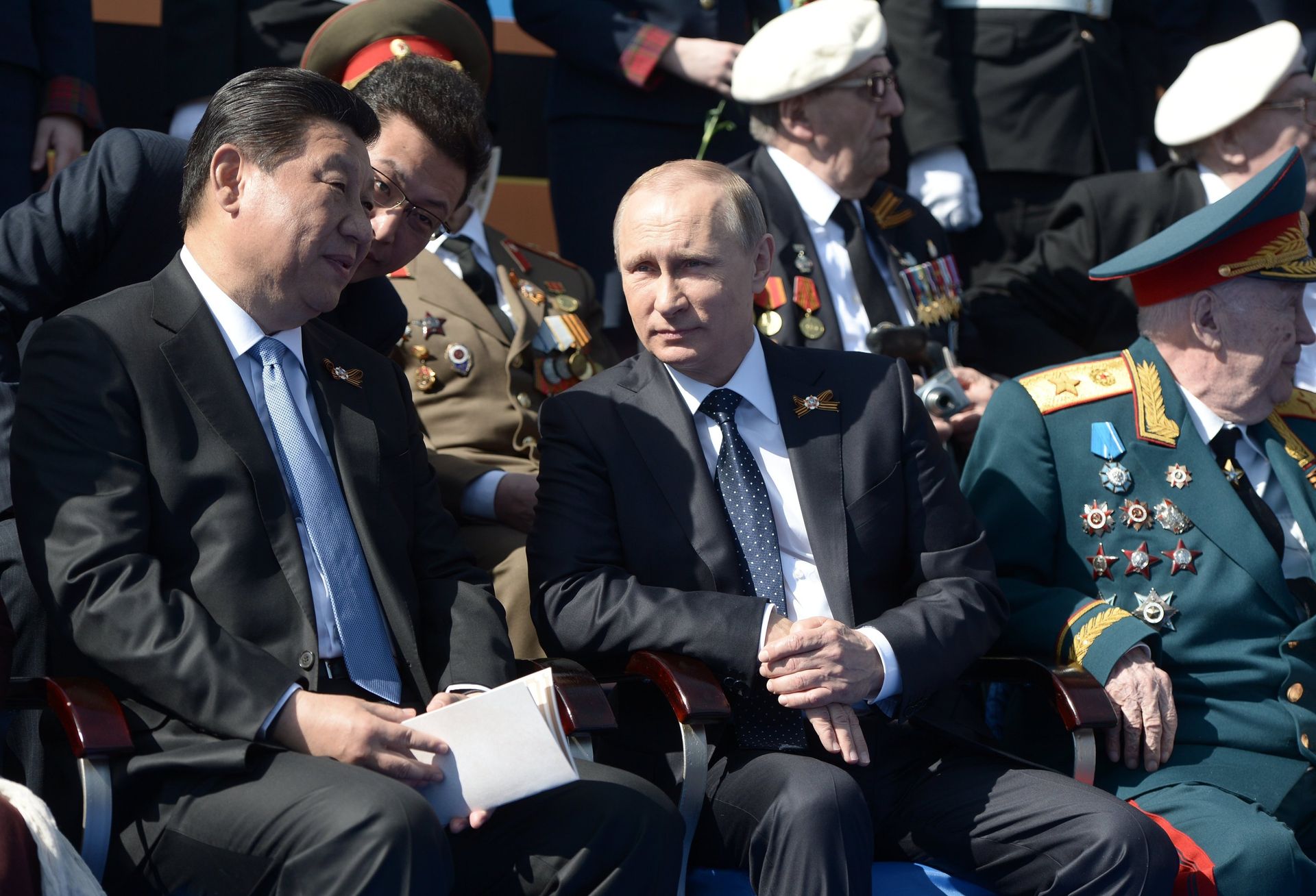 Президент РФ В.Путин на военном параде в честь 70-й годовщины Победы в ВОВ - РИА Новости, 1920, 19.06.2020