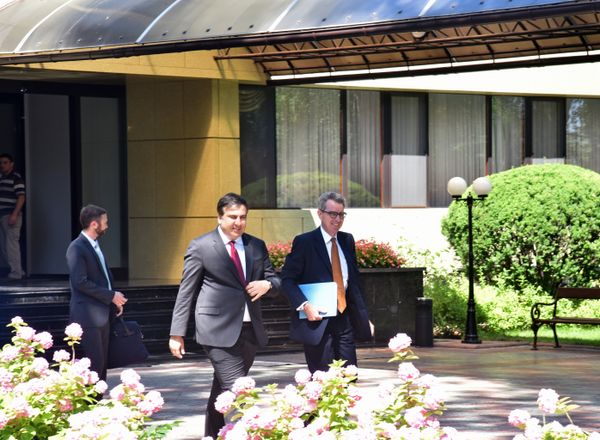 Пресс-конференция М.Саакашвили и посла США на Украине Джеффри Пайетту