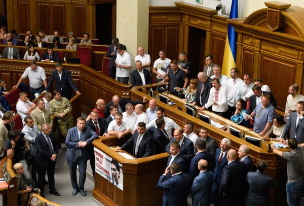 Заседание Верховной рады Украины Заседание Верховной рады Украины