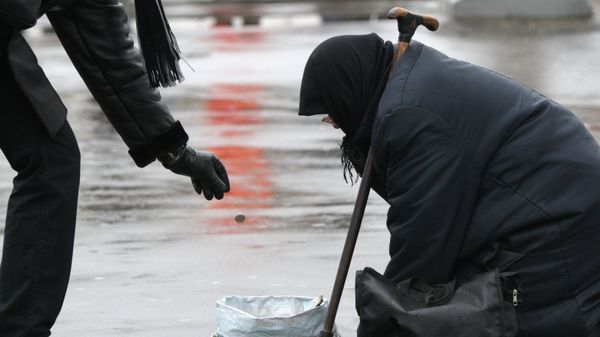 Нищие в Москве