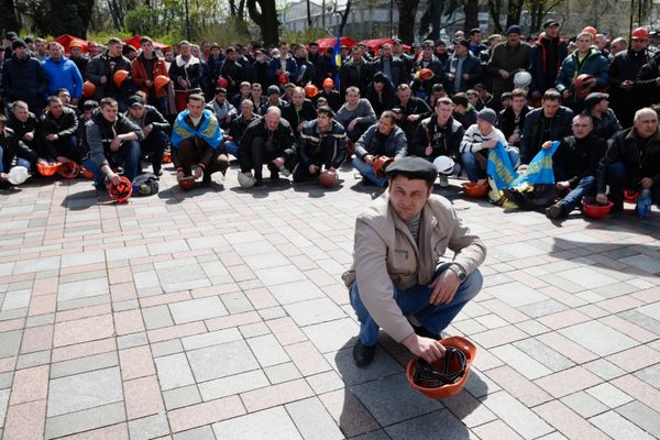 Митинг шахтеров у здания Верховной рады Украины