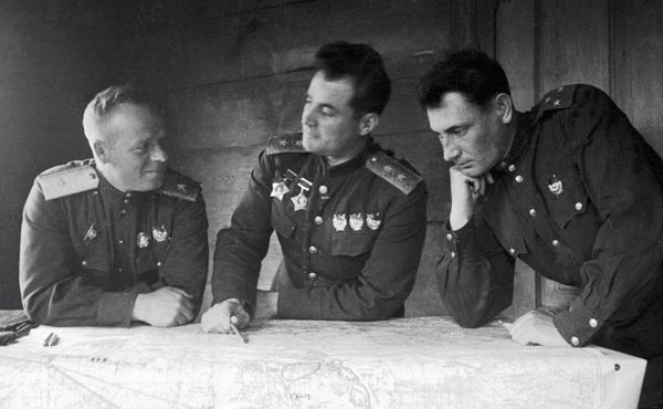 Великая Отечественная война 1941-45 гг. Великая Отечественная война 1941-45 гг.