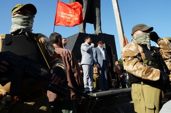 Митинг в поддержку ДНР Митинг в поддержку ДНР