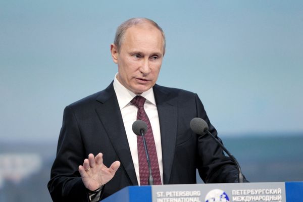 Выступление президента В.Путина на ПМЭФ-2012
