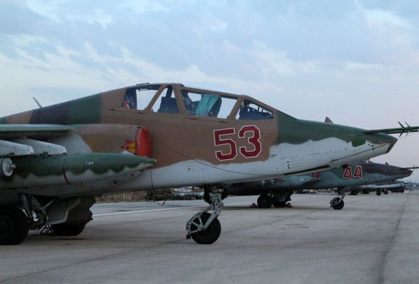 Российская боевая авиация на аэродроме около Латакии
