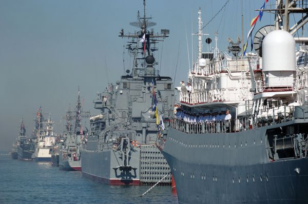 Генеральная репетиция военно-морского парада в Севастополе