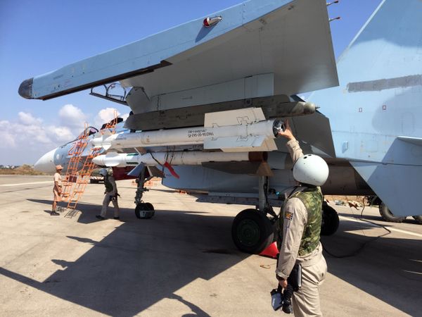 Российская боевая авиагруппа на аэродроме Хмеймим в Сирии Российская боевая авиагруппа на аэродроме Хмеймим в Сирии