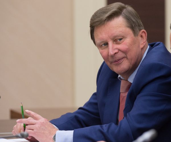 Президент РФ В.Путин провел совещание с членами правительства РФ