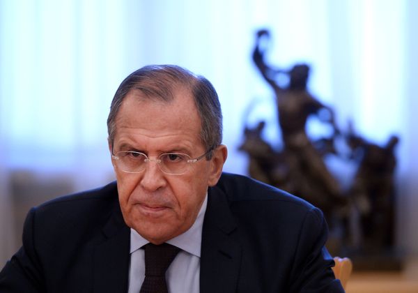 Встреча министра иностранных дел РФ С.В. Лаврова с председателем Сената Филиппин Ф. Дрилоном Встреча министра иностранных дел РФ С.В. Лаврова с председателем Сената Филиппин Ф. Дрилоном