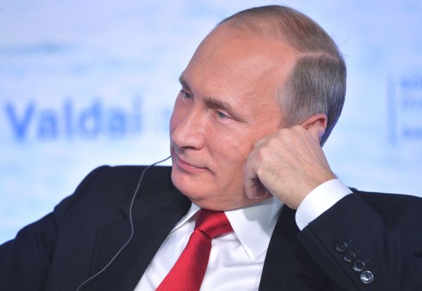 Президент РФ В.Путин принял участие в сессии Международного дискуссионного клуба Валдай Президент РФ В.Путин принял участие в сессии Международного дискуссионного клуба Валдай