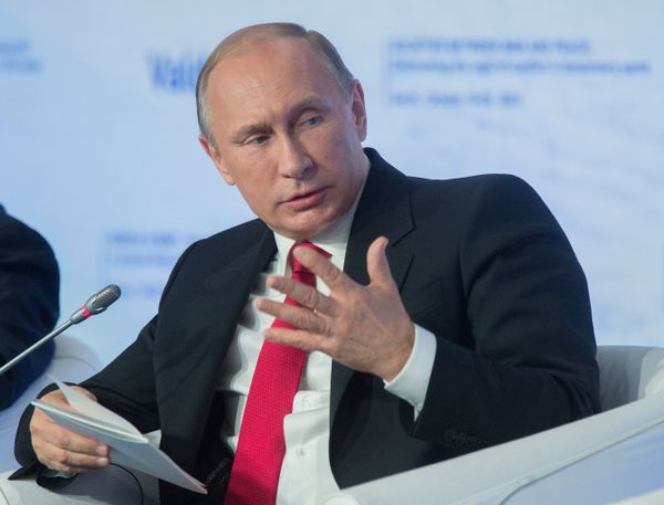 Президент РФ В.Путин принял участие в сессии Международного дискуссионного клуба Валдай Президент РФ В.Путин принял участие в сессии Международного дискуссионного клуба Валдай