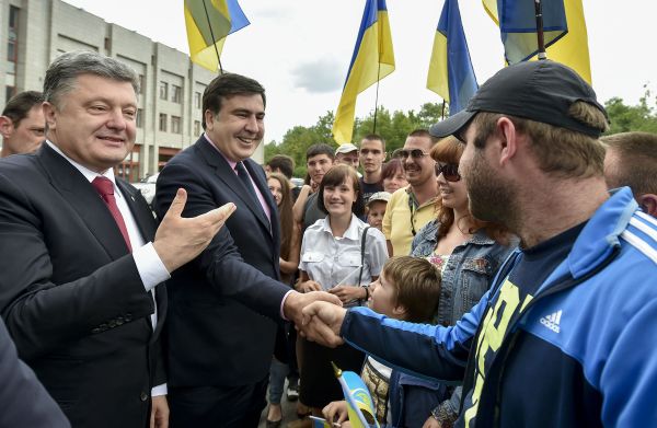 Президент Украины П.Порошенко назначил М.Саакашвили главой Одесской области