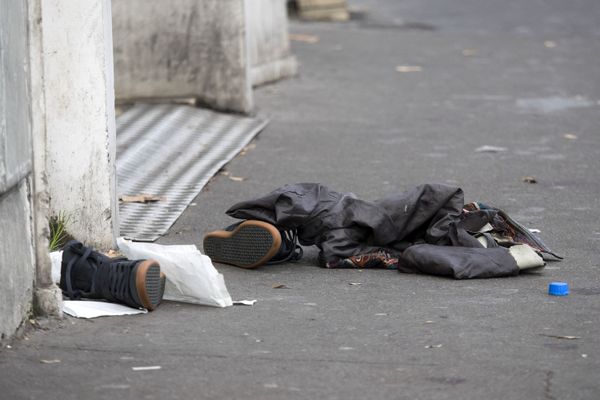 Ситуация в Париже после серии терактов Ситуация в Париже после серии терактов