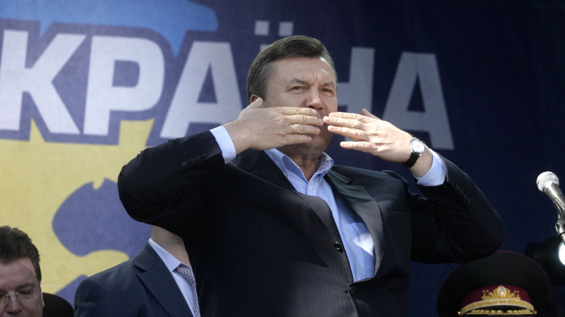 Лидер Партии регионов Виктор Янукович на митинге в центре Киева - РИА Новости, 1920, 29.11.2023
