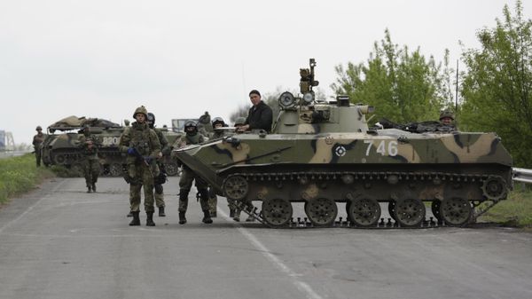 Украинские военные начали штурм города Славянска