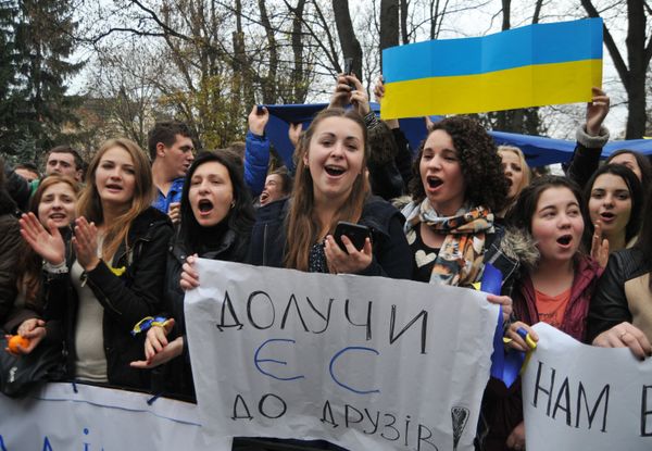 Студенческий митинг во Львове за вступление в ЕС