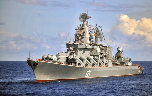Продолжается дальний поход атомного крейсера Петр Великий