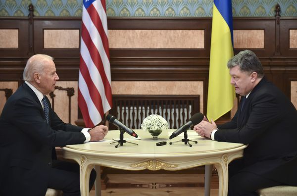 Встреча президента Украины П.Порошенко и вице-президента США Д.Байдена Встреча президента Украины П.Порошенко и вице-президента США Д.Байдена