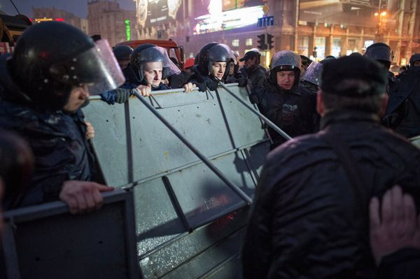 Акции сторонников вступления в Евросоюз на Майдане Акции сторонников вступления в Евросоюз на Майдане