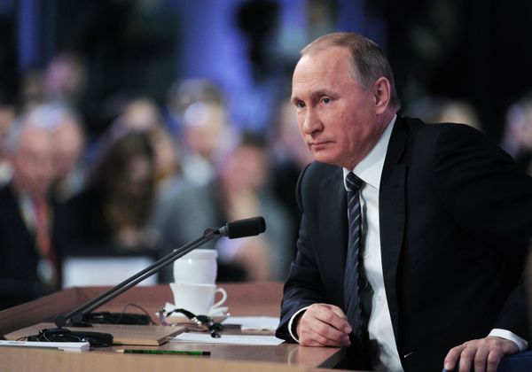 Одиннадцатая ежегодная большая пресс-конференция президента России Владимира Путина Одиннадцатая ежегодная большая пресс-конференция президента России Владимира Путина
