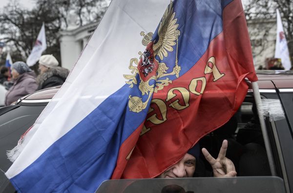 Митинг в поддержку референдума о статусе Крыма в Севастополе Митинг в поддержку референдума о статусе Крыма в Севастополе