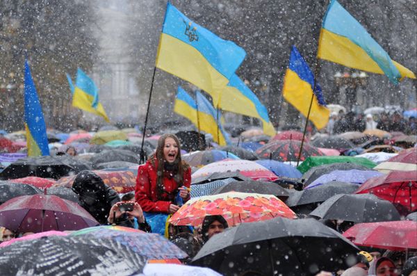 Митинг студентов во Львове за евроинтеграцию Украины Митинг студентов во Львове за евроинтеграцию Украины