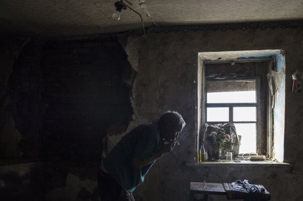 Жители поселка Старомихайловка Донецкой области