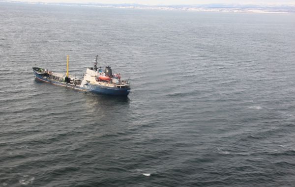 Поиски пропавшего сухогруза Амурская в Охотском море